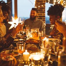 Saveurs et paillettes : les spécialités de Noël de France dans votre assiette !