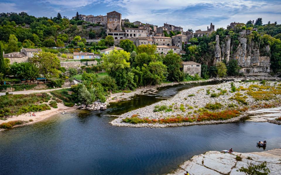 balazuc ardèches chèques-vacances