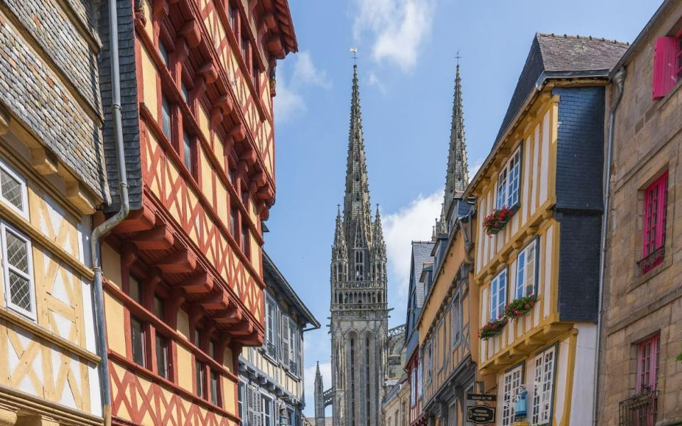 quimper une journée féerique en bretagne