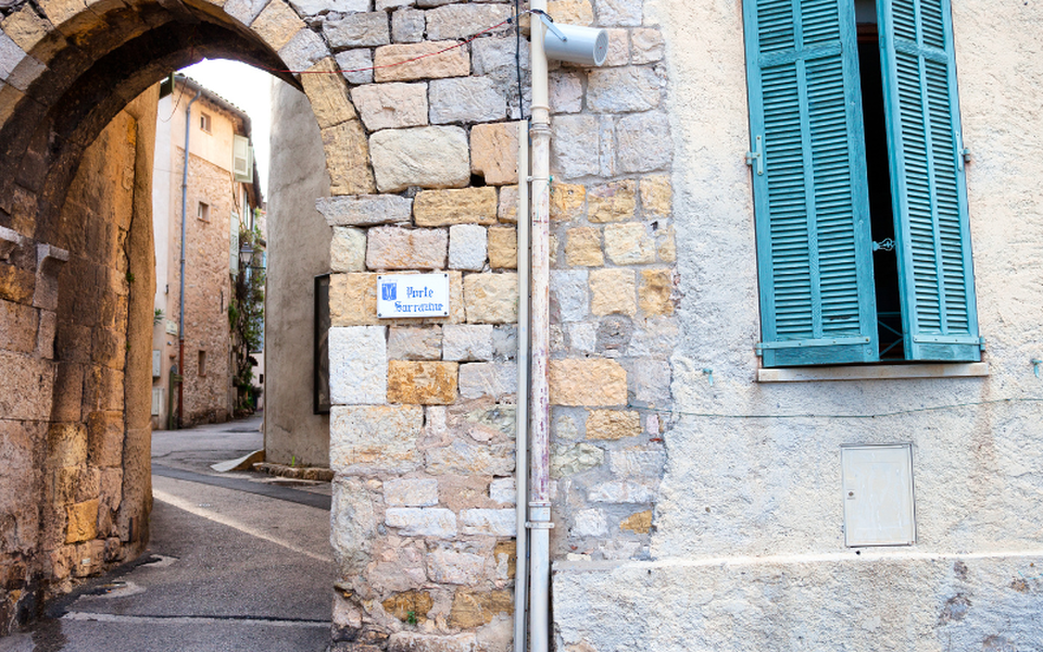 village autour de nice mougins