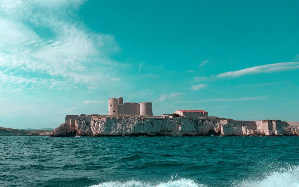 que faire autour de marseille îles du frioul