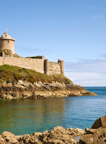 chateau fort la latte cap frehel
